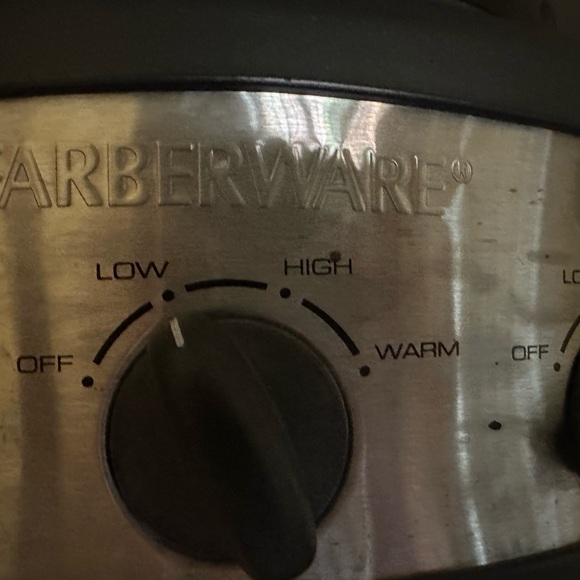 Triple Slow Cooker with Glass Lids - Picture 5 of 5